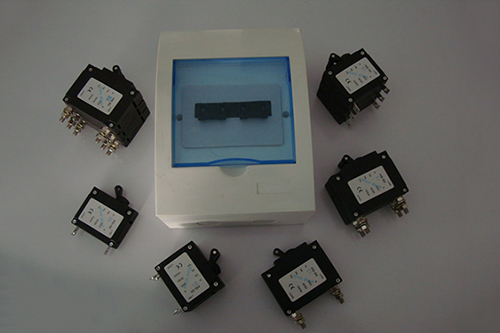 多功能液压电磁断路器